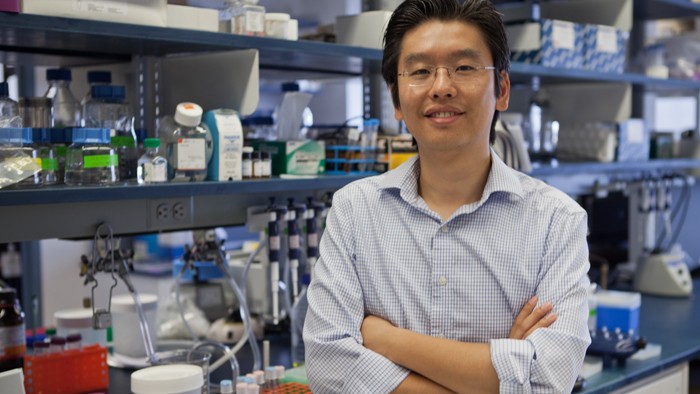 Dr. Harris Wang